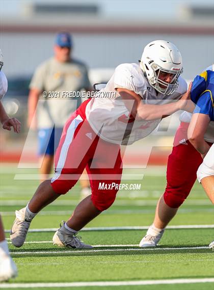 Thumbnail 1 in JV: Sunnyvale @ Pottsboro (Scrimmage) photogallery.