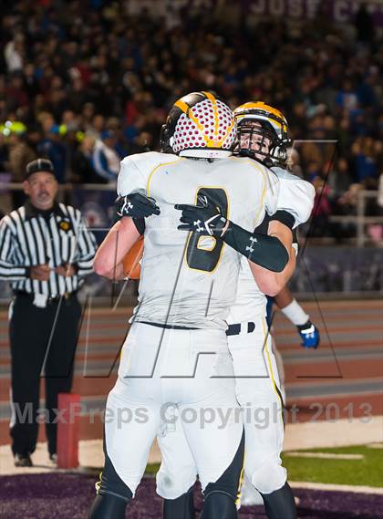 Thumbnail 1 in Del Oro vs. Serra (CIF NorCal Regional D1 Final) photogallery.