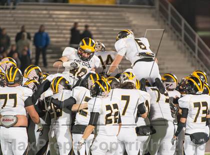 Thumbnail 2 in Del Oro vs. Serra (CIF NorCal Regional D1 Final) photogallery.