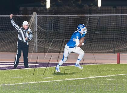 Thumbnail 2 in Del Oro vs. Serra (CIF NorCal Regional D1 Final) photogallery.