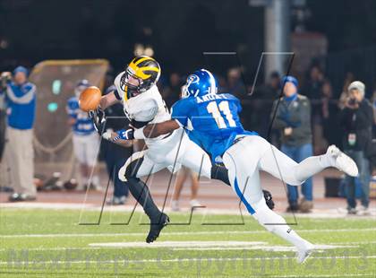 Thumbnail 3 in Del Oro vs. Serra (CIF NorCal Regional D1 Final) photogallery.