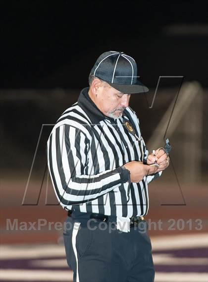 Thumbnail 2 in Del Oro vs. Serra (CIF NorCal Regional D1 Final) photogallery.