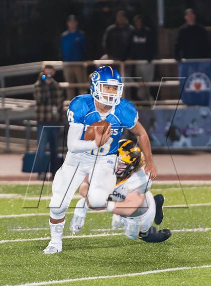Thumbnail 2 in Del Oro vs. Serra (CIF NorCal Regional D1 Final) photogallery.
