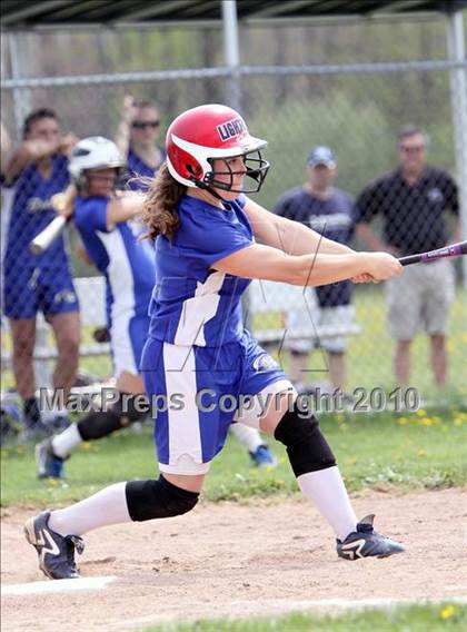 Thumbnail 3 in Fairport vs. Frontier (13th Depew Tournament) photogallery.