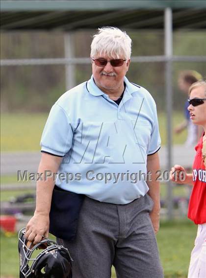 Thumbnail 1 in Fairport vs. Frontier (13th Depew Tournament) photogallery.