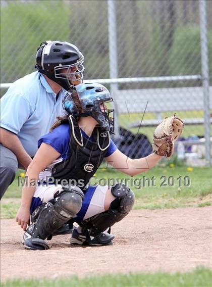 Thumbnail 3 in Fairport vs. Frontier (13th Depew Tournament) photogallery.