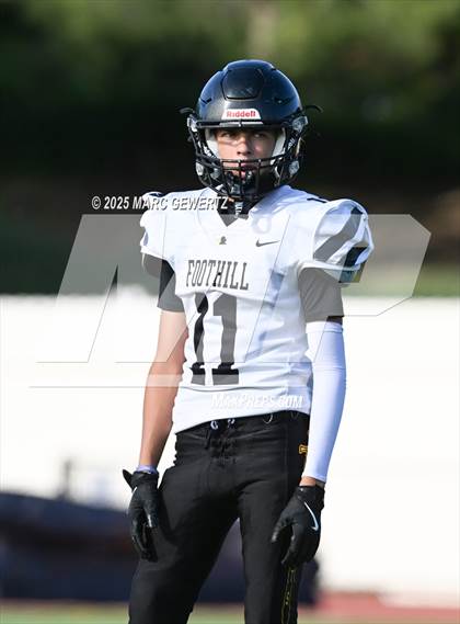 Thumbnail 3 in JV: Foothill @ Crean Lutheran photogallery.
