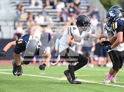 Thumbnail 2 in JV: Foothill @ Crean Lutheran photogallery.