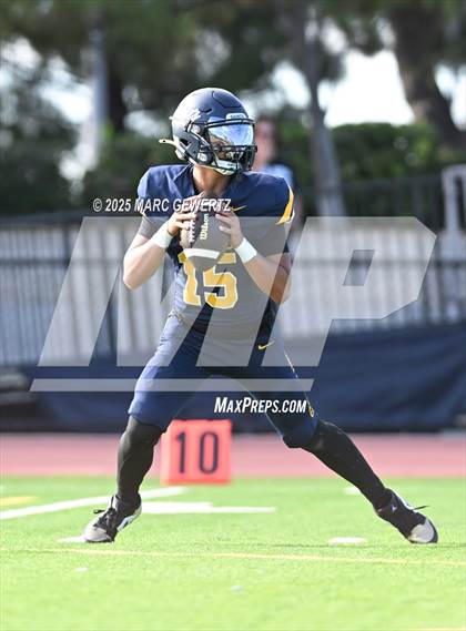 Thumbnail 2 in JV: Foothill @ Crean Lutheran photogallery.
