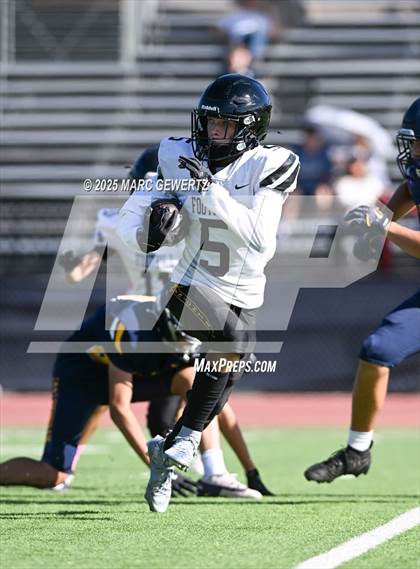 Thumbnail 3 in JV: Foothill @ Crean Lutheran photogallery.