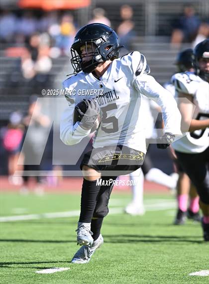 Thumbnail 1 in JV: Foothill @ Crean Lutheran photogallery.