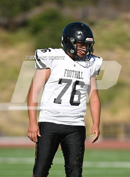 Thumbnail 3 in JV: Foothill @ Crean Lutheran photogallery.