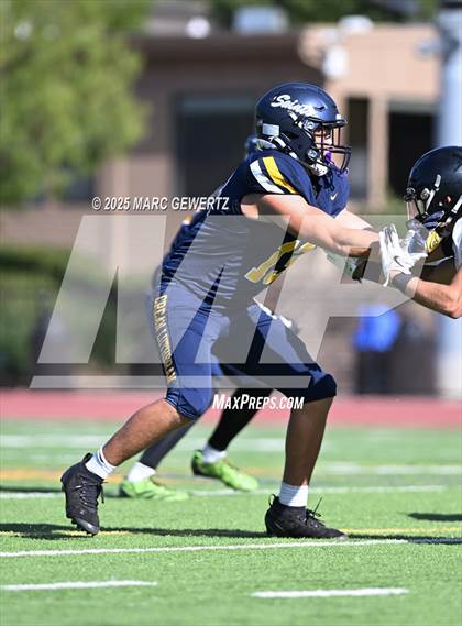 Thumbnail 2 in JV: Foothill @ Crean Lutheran photogallery.