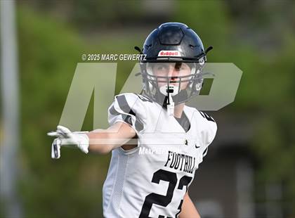 Thumbnail 1 in JV: Foothill @ Crean Lutheran photogallery.