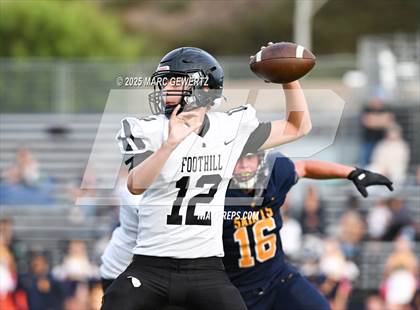 Thumbnail 2 in JV: Foothill @ Crean Lutheran photogallery.