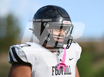 Thumbnail 1 in JV: Foothill @ Crean Lutheran photogallery.