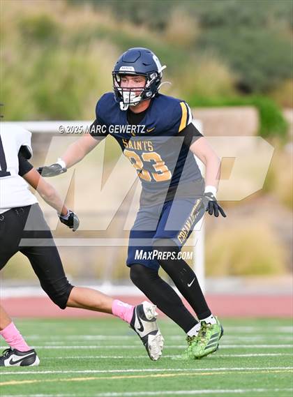 Thumbnail 1 in JV: Foothill @ Crean Lutheran photogallery.