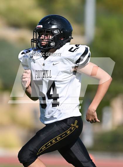 Thumbnail 3 in JV: Foothill @ Crean Lutheran photogallery.