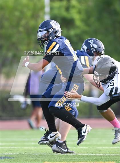 Thumbnail 1 in JV: Foothill @ Crean Lutheran photogallery.
