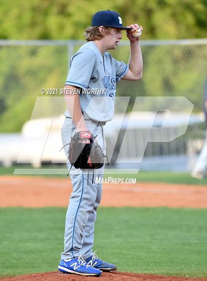 Thumbnail 1 in Millbrook @ Cardinal Gibbons photogallery.
