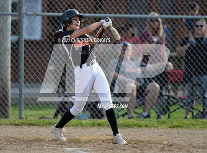 Thumbnail 1 in Crab Orchard @ Benton photogallery.