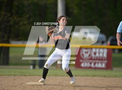 Thumbnail 3 in Crab Orchard @ Benton photogallery.