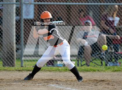 Thumbnail 2 in Crab Orchard @ Benton photogallery.