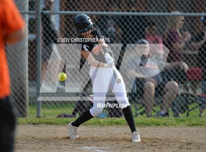 Thumbnail 2 in Crab Orchard @ Benton photogallery.