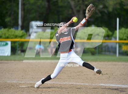 Thumbnail 2 in Crab Orchard @ Benton photogallery.