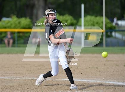 Thumbnail 2 in Crab Orchard @ Benton photogallery.