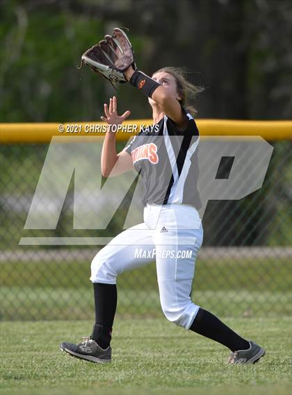 Thumbnail 2 in Crab Orchard @ Benton photogallery.