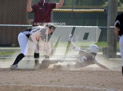 Thumbnail 1 in Crab Orchard @ Benton photogallery.