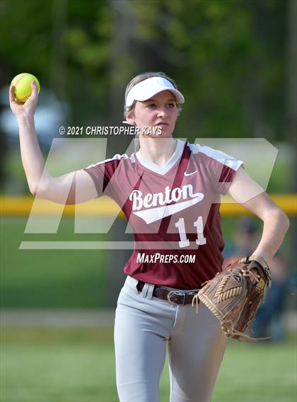 Thumbnail 1 in Crab Orchard @ Benton photogallery.