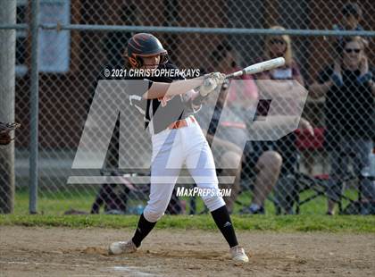 Thumbnail 1 in Crab Orchard @ Benton photogallery.