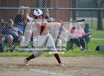 Thumbnail 1 in Crab Orchard @ Benton photogallery.