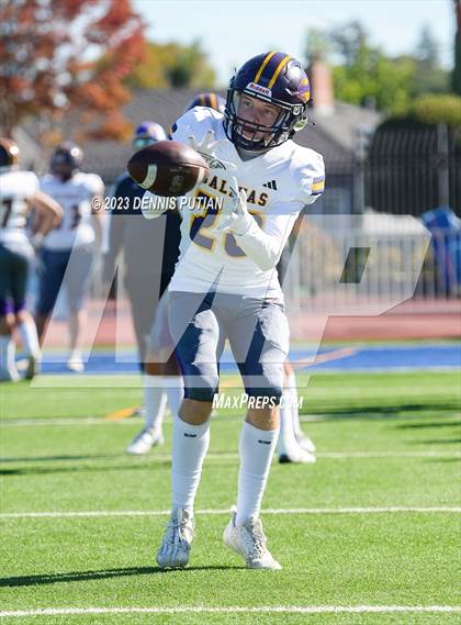 Thumbnail 3 in Salinas @ Serra (CIF CCS Open Division Quarterfinals) photogallery.