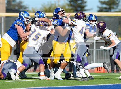 Thumbnail 1 in Salinas @ Serra (CIF CCS Open Division Quarterfinals) photogallery.