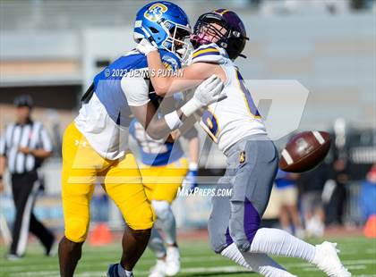 Thumbnail 1 in Salinas @ Serra (CIF CCS Open Division Quarterfinals) photogallery.