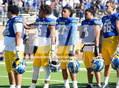 Thumbnail 3 in Salinas @ Serra (CIF CCS Open Division Quarterfinals) photogallery.