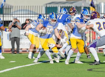 Thumbnail 1 in Salinas @ Serra (CIF CCS Open Division Quarterfinals) photogallery.