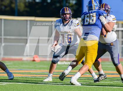 Thumbnail 1 in Salinas @ Serra (CIF CCS Open Division Quarterfinals) photogallery.
