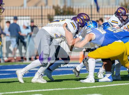 Thumbnail 3 in Salinas @ Serra (CIF CCS Open Division Quarterfinals) photogallery.