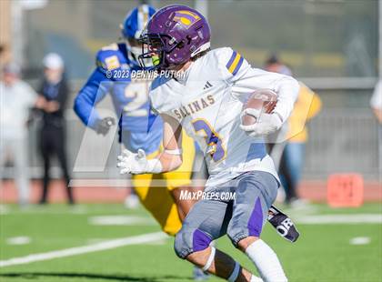 Thumbnail 3 in Salinas @ Serra (CIF CCS Open Division Quarterfinals) photogallery.