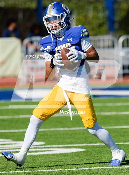 Thumbnail 2 in Salinas @ Serra (CIF CCS Open Division Quarterfinals) photogallery.
