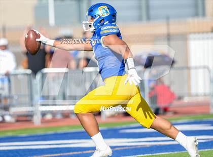 Thumbnail 3 in Salinas @ Serra (CIF CCS Open Division Quarterfinals) photogallery.