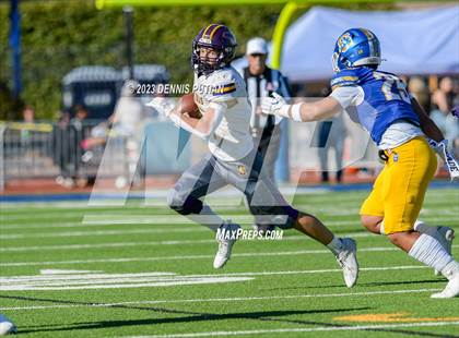 Thumbnail 2 in Salinas @ Serra (CIF CCS Open Division Quarterfinals) photogallery.
