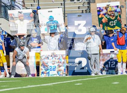 Thumbnail 3 in Salinas @ Serra (CIF CCS Open Division Quarterfinals) photogallery.