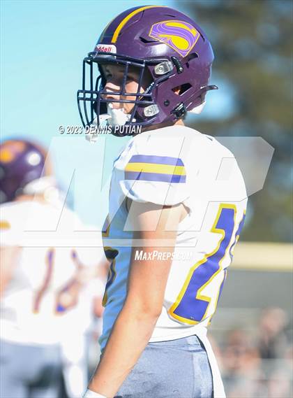 Thumbnail 2 in Salinas @ Serra (CIF CCS Open Division Quarterfinals) photogallery.