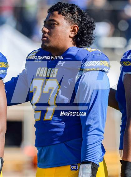 Thumbnail 1 in Salinas @ Serra (CIF CCS Open Division Quarterfinals) photogallery.