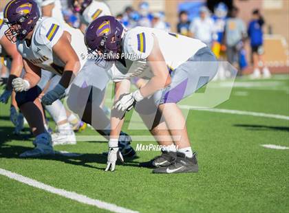 Thumbnail 1 in Salinas @ Serra (CIF CCS Open Division Quarterfinals) photogallery.